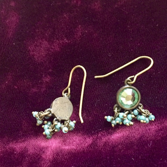 Glass crystal drop earrings - Picture 2 of 2